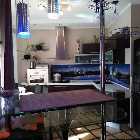 Apartment On Heroiv Stalinhradu